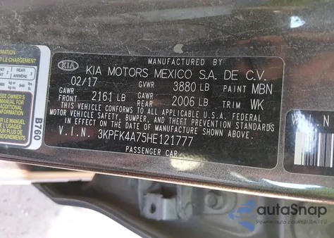 2017 Kia Forte Lx z USA, uszkodzony, nr VIN 3KPFK4A75HE121777